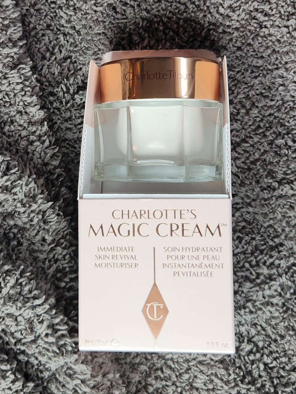 Charlotte Tilbury Charlotte's Magic Cream Moisturizer BNIB - Picture 3 of 10